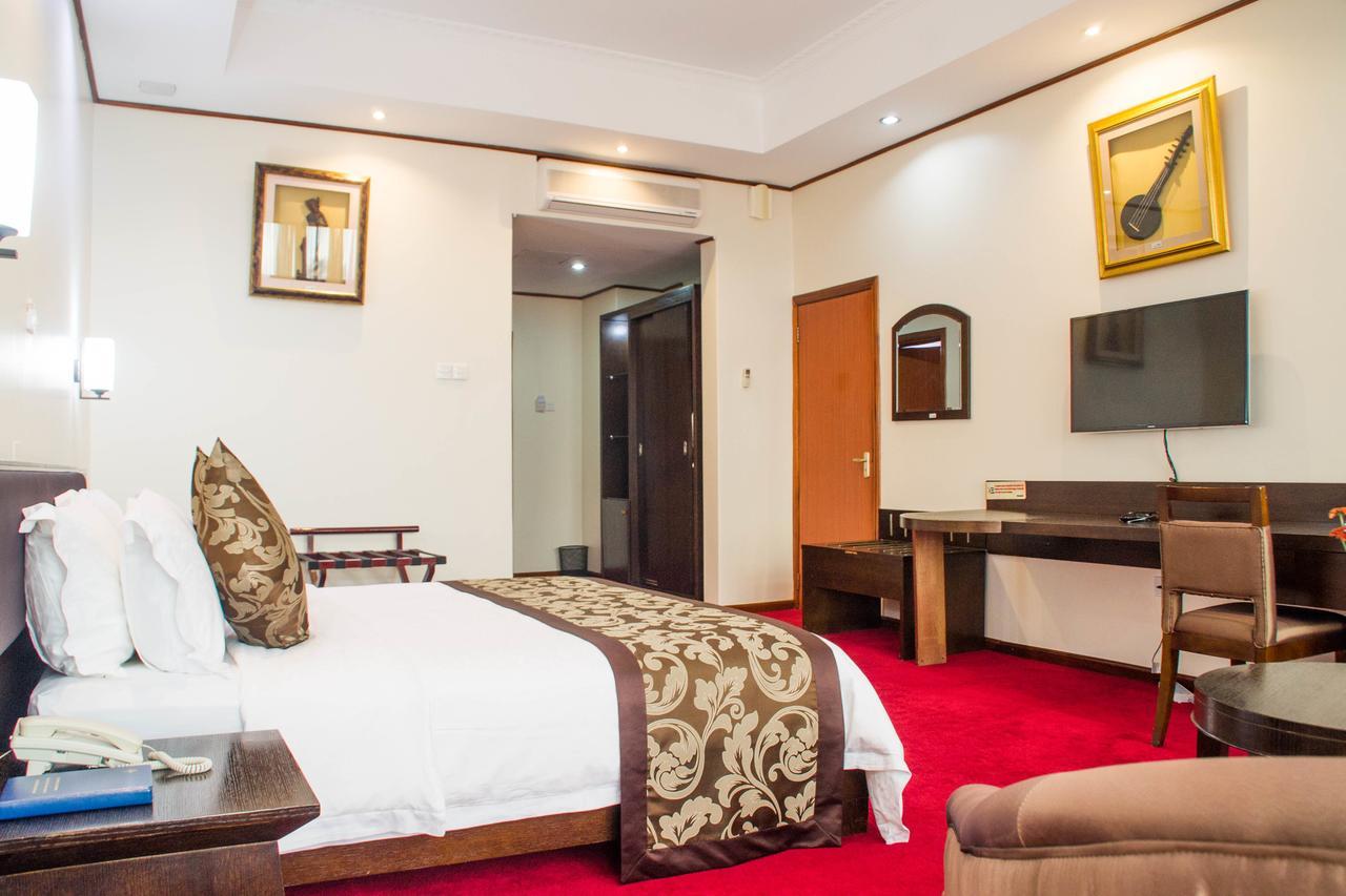 Lake View Resort Hotel Mbarara Exterior foto